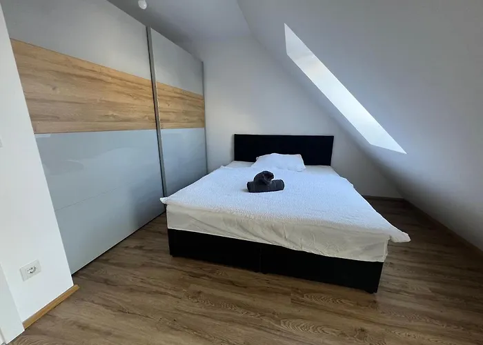 Semi 3a Neubauwohnung In Für 4 Personen Apartment